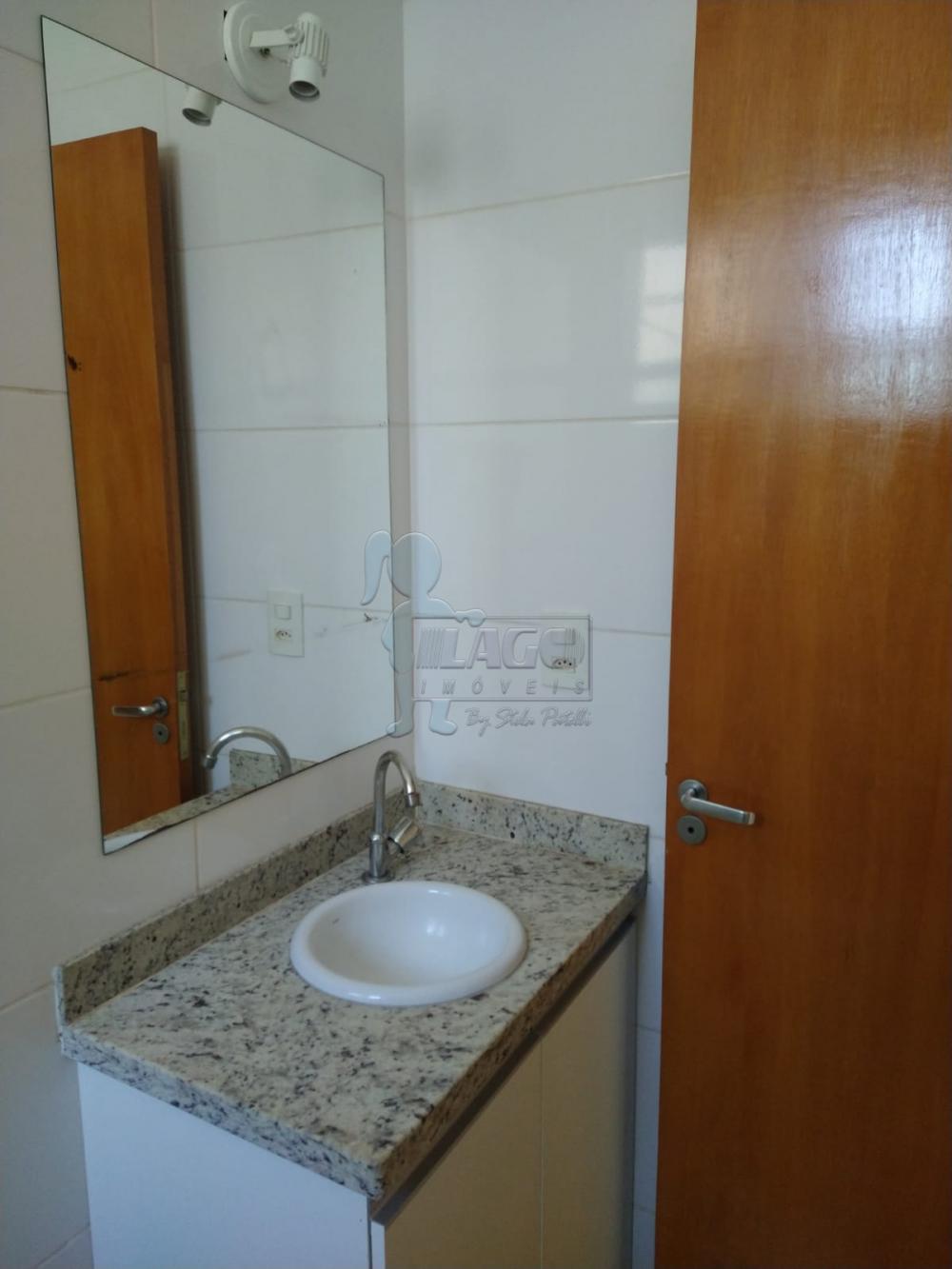 Alugar Apartamentos / Padrão em Ribeirão Preto R$ 1.300,00 - Foto 12