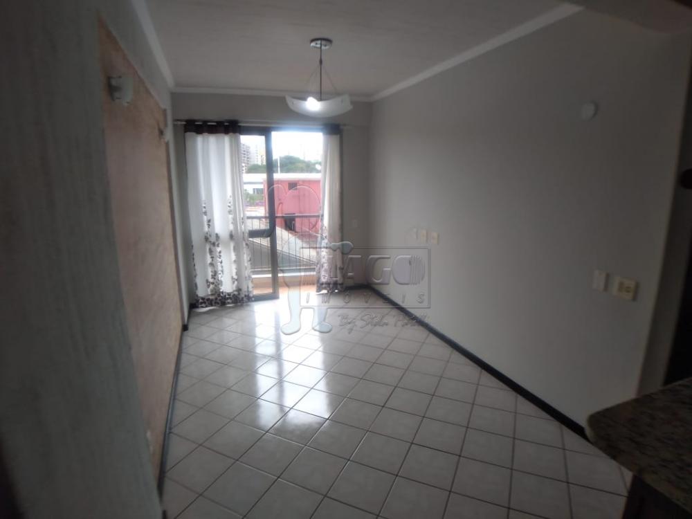 Alugar Apartamentos / Padrão em Ribeirão Preto R$ 800,00 - Foto 2