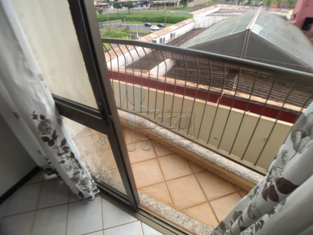 Alugar Apartamentos / Padrão em Ribeirão Preto R$ 800,00 - Foto 3