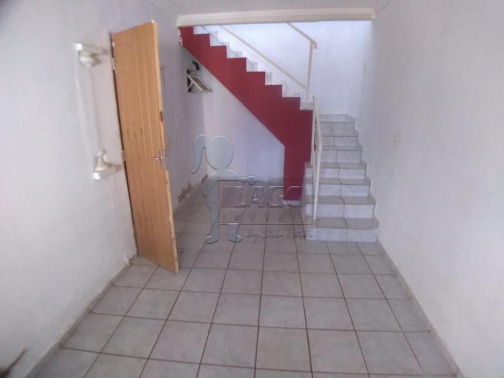 Alugar Casas / Padrão em Ribeirão Preto R$ 1.000,00 - Foto 3