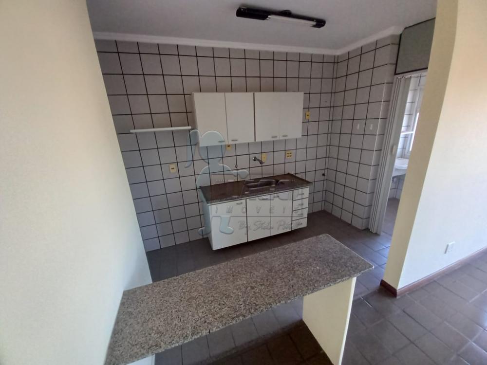 Alugar Apartamentos / Padrão em Ribeirão Preto R$ 700,00 - Foto 18