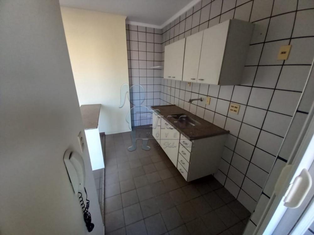 Alugar Apartamentos / Padrão em Ribeirão Preto R$ 700,00 - Foto 19