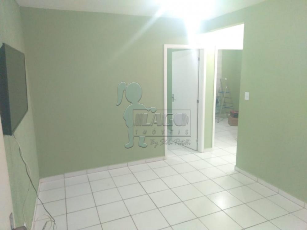 Alugar Apartamentos / Padrão em Ribeirão Preto R$ 600,00 - Foto 1