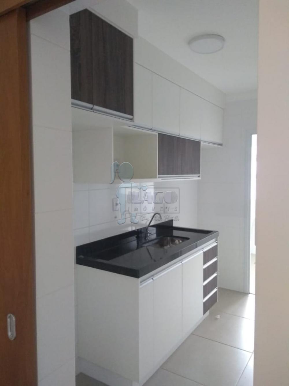 Alugar Apartamentos / Padrão em Ribeirão Preto R$ 1.600,00 - Foto 3