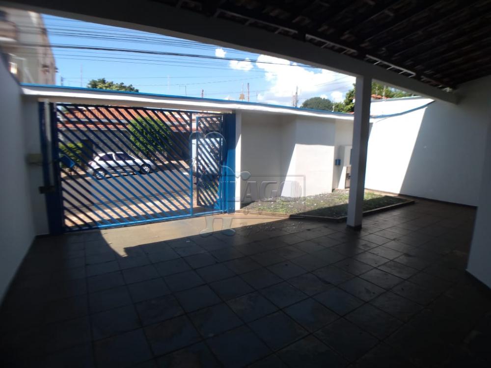 Alugar Casas / Padrão em Ribeirão Preto R$ 2.950,00 - Foto 3