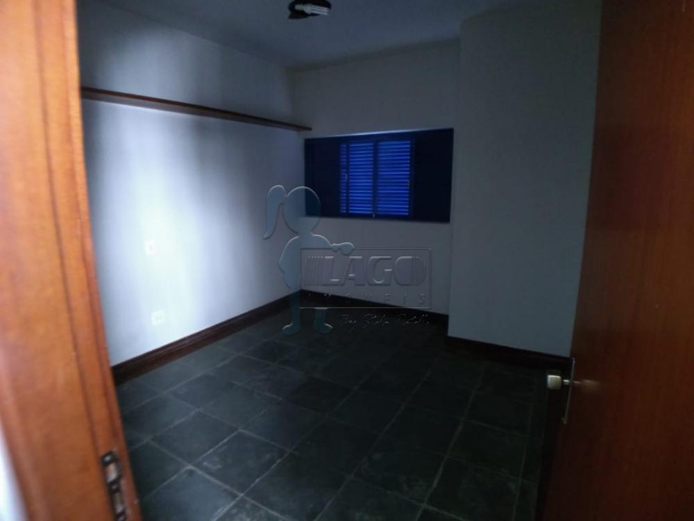 Alugar Casas / Padrão em Ribeirão Preto R$ 2.950,00 - Foto 11