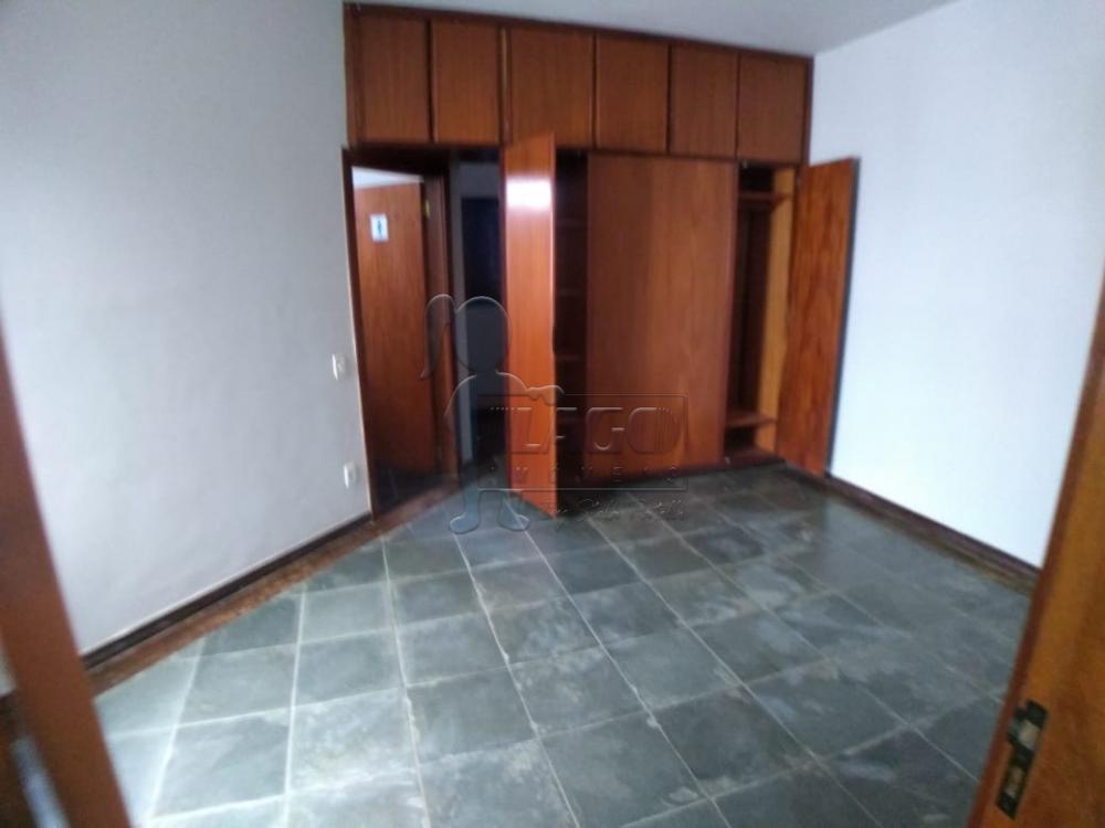 Alugar Casas / Padrão em Ribeirão Preto R$ 2.950,00 - Foto 12