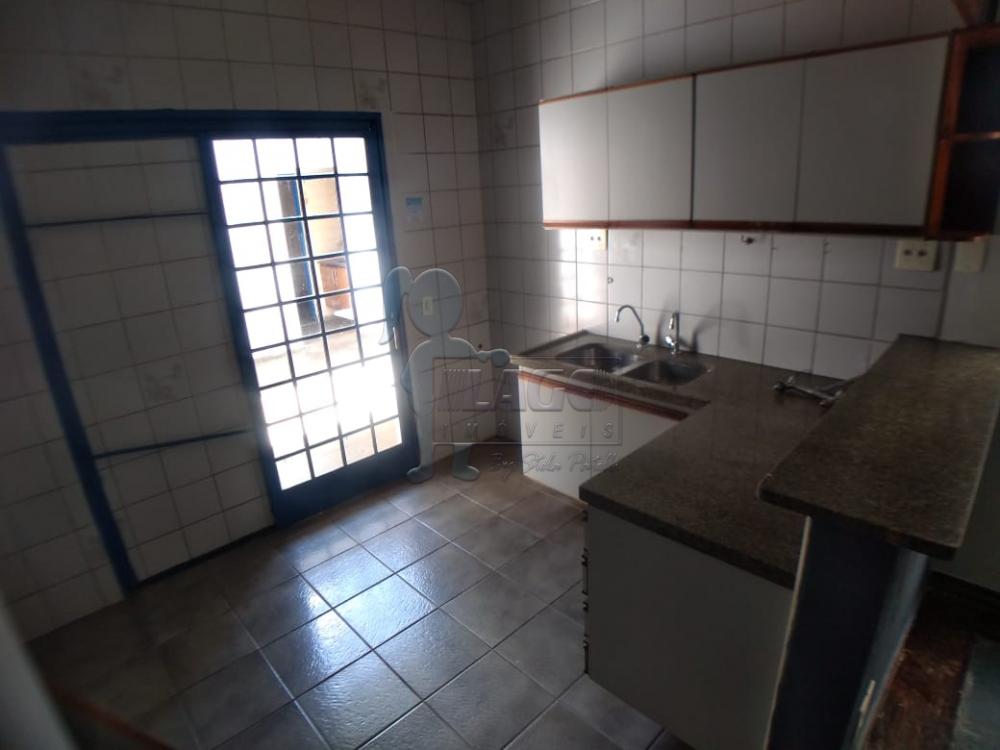 Alugar Casas / Padrão em Ribeirão Preto R$ 2.950,00 - Foto 10