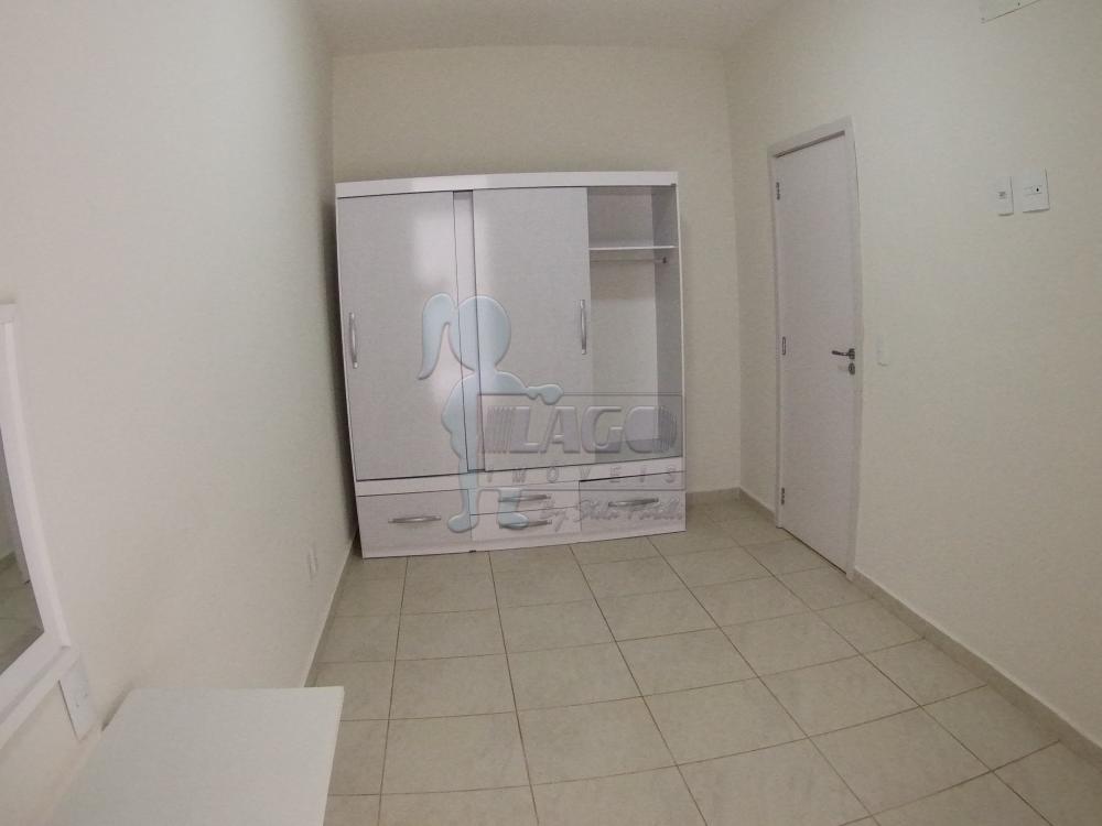 Alugar Apartamentos / Padrão em Ribeirão Preto R$ 1.100,00 - Foto 18