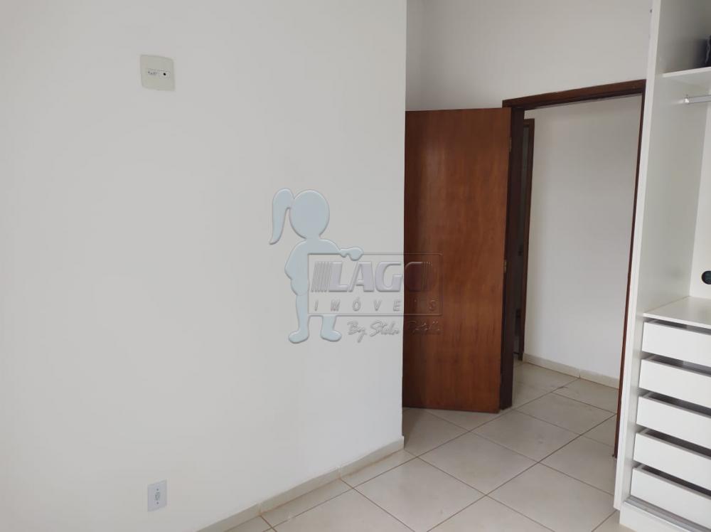 Alugar Apartamentos / Padrão em Ribeirão Preto R$ 1.300,00 - Foto 14