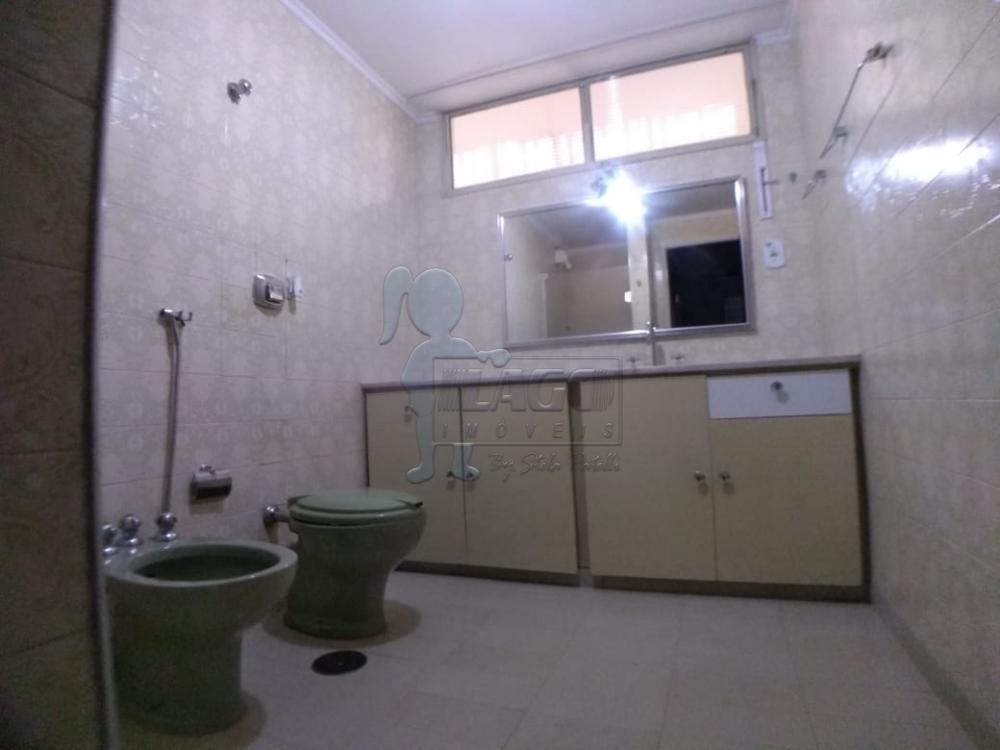 Alugar Apartamentos / Padrão em Ribeirão Preto R$ 1.300,00 - Foto 3