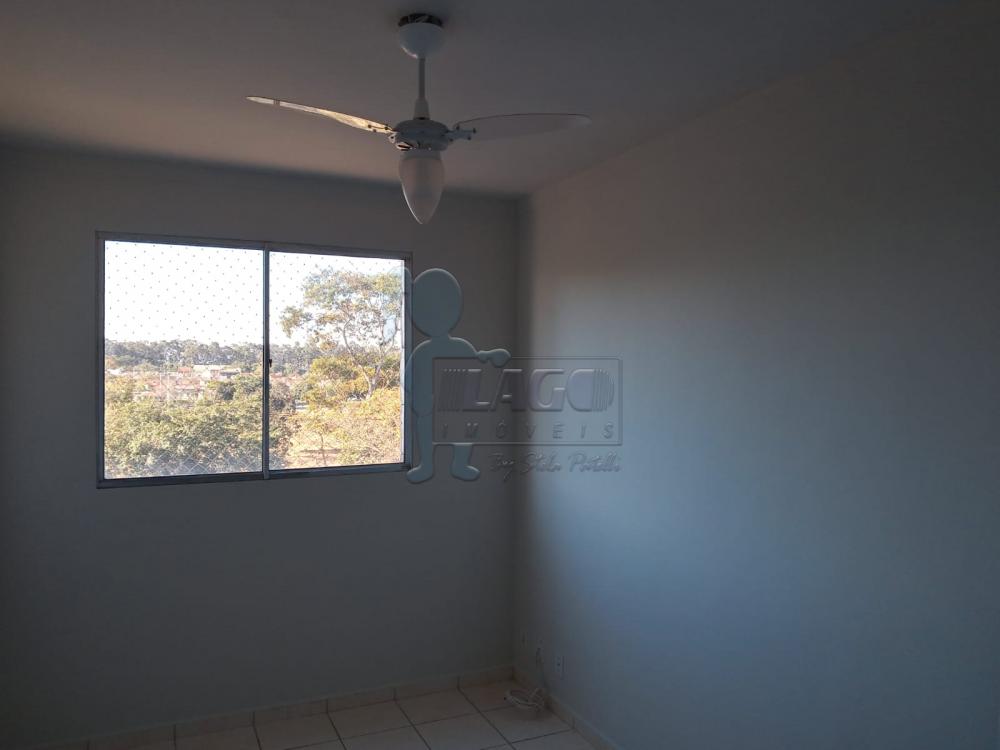 Alugar Apartamentos / Padrão em Ribeirão Preto R$ 800,00 - Foto 16