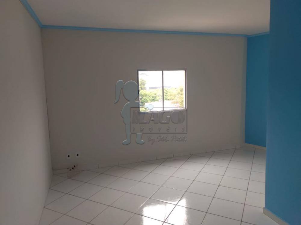 Alugar Apartamentos / Padrão em Ribeirão Preto R$ 900,00 - Foto 3