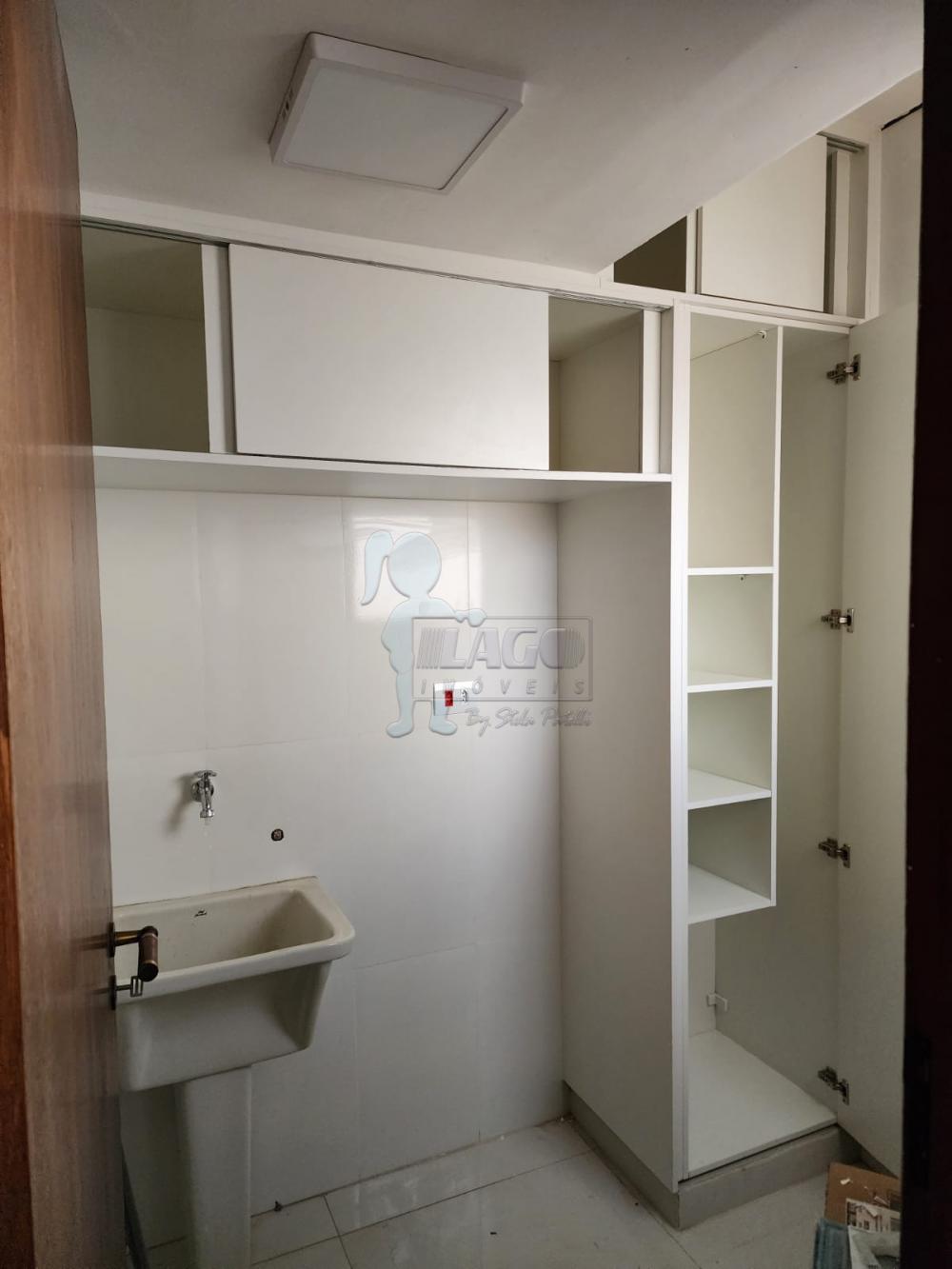 Alugar Apartamentos / Padrão em Ribeirão Preto R$ 1.700,00 - Foto 13