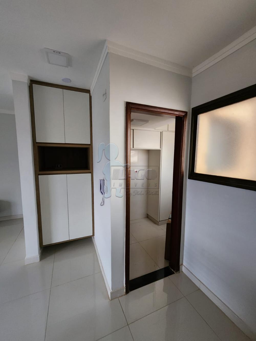 Alugar Apartamentos / Padrão em Ribeirão Preto R$ 1.700,00 - Foto 9