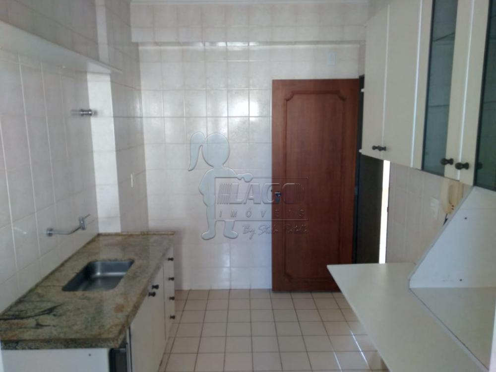 Alugar Apartamentos / Padrão em Ribeirão Preto R$ 1.700,00 - Foto 5