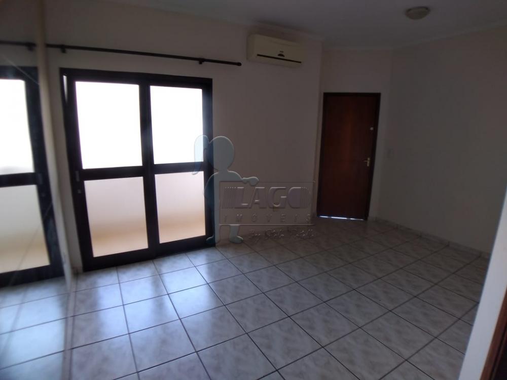 Alugar Apartamentos / Padrão em Ribeirão Preto R$ 1.200,00 - Foto 1