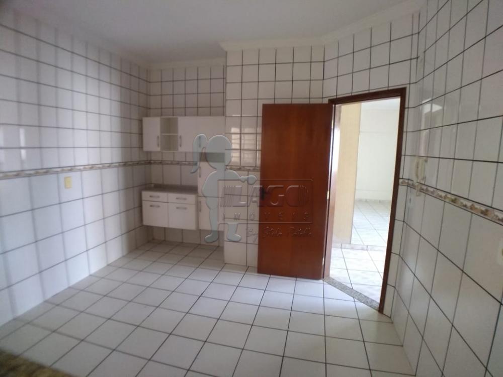 Alugar Apartamentos / Padrão em Ribeirão Preto R$ 1.200,00 - Foto 12