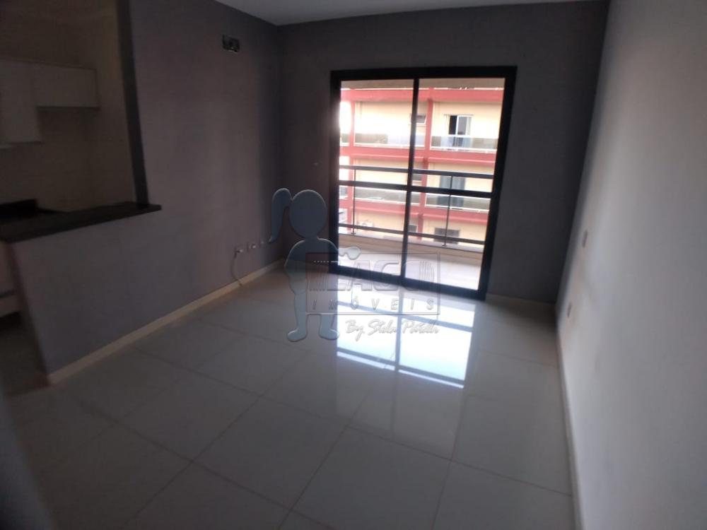 Alugar Apartamentos / Padrão em Ribeirão Preto R$ 1.000,00 - Foto 4