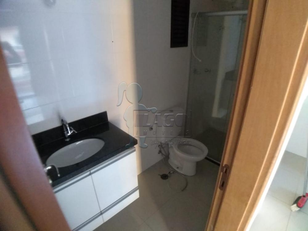 Alugar Apartamentos / Padrão em Ribeirão Preto R$ 1.000,00 - Foto 11