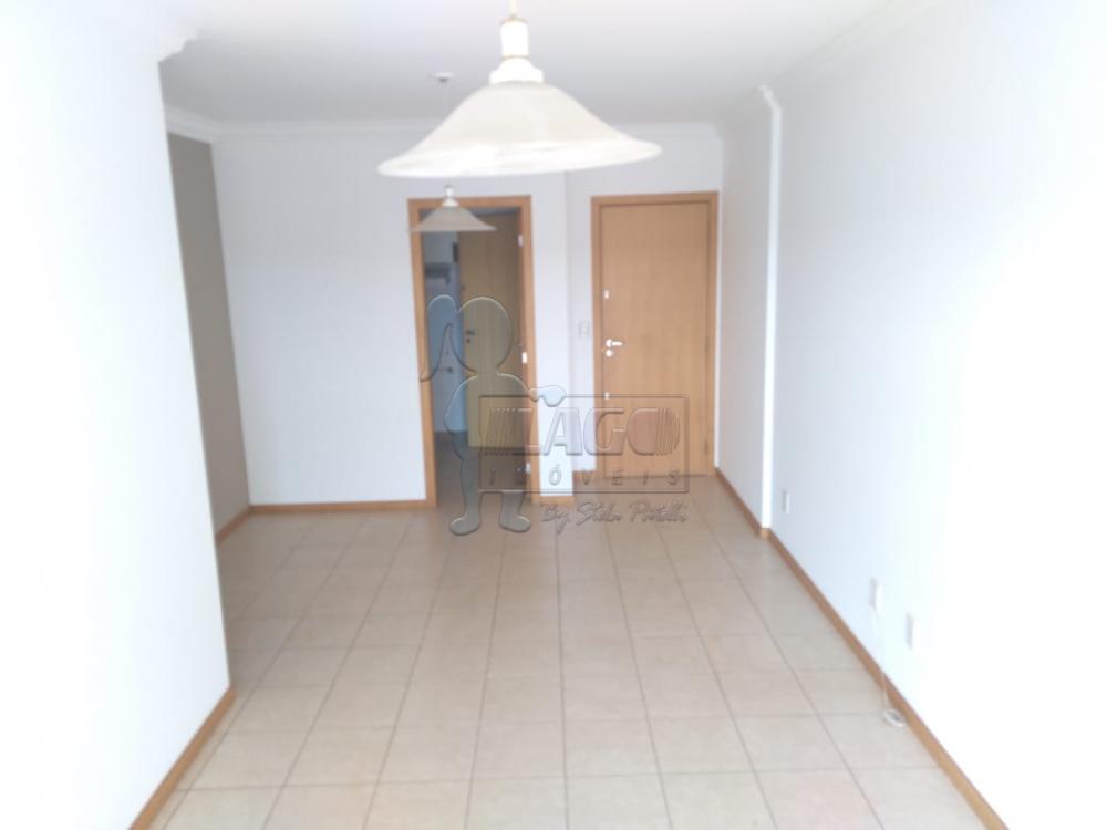 Alugar Apartamentos / Padrão em Ribeirão Preto R$ 1.700,00 - Foto 2