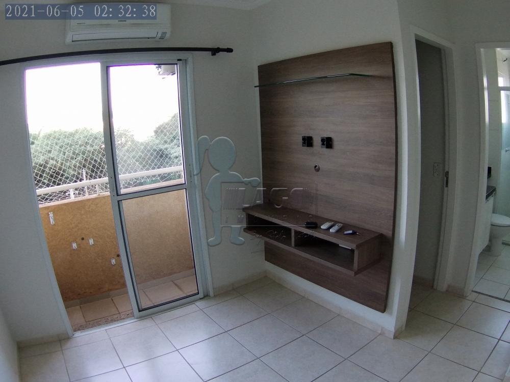 Alugar Apartamentos / Padrão em Ribeirão Preto R$ 800,00 - Foto 3