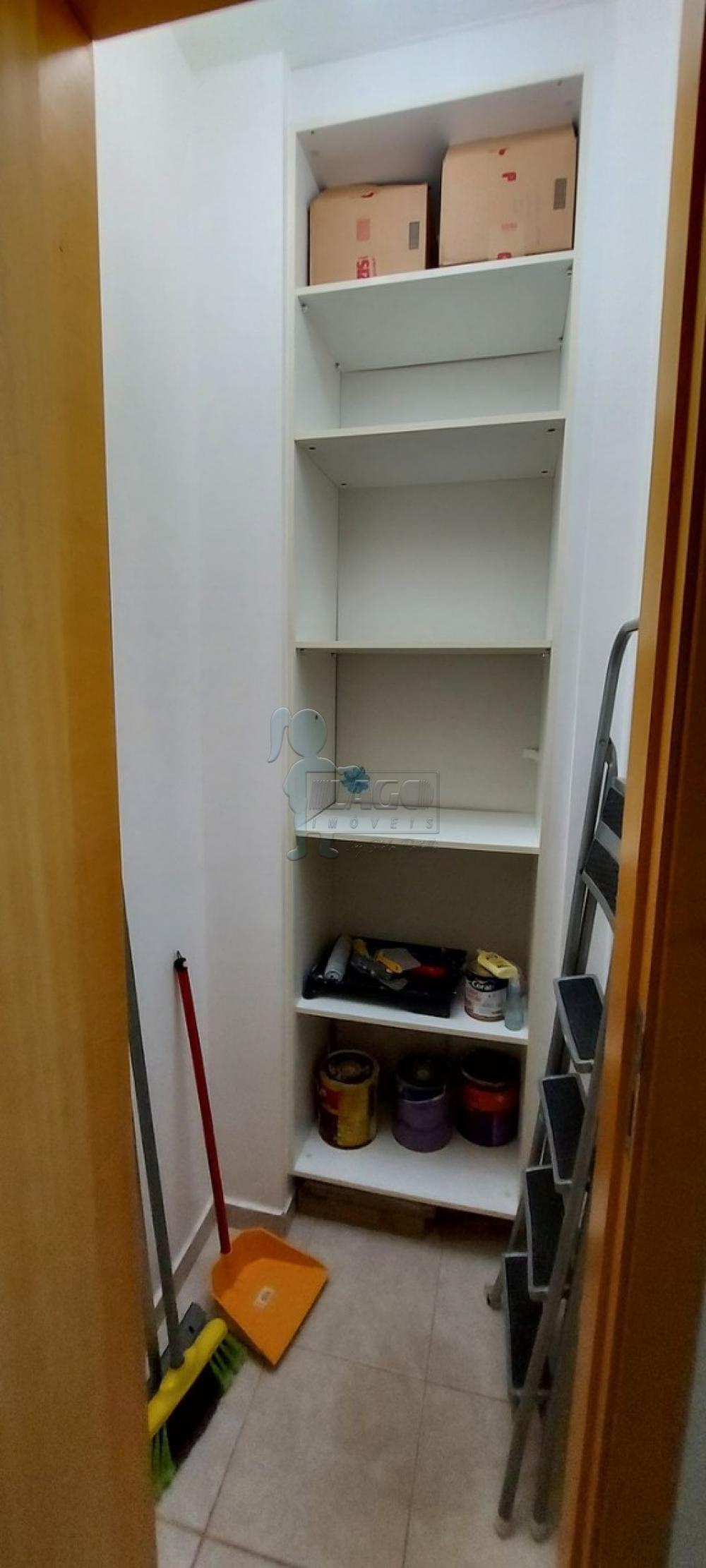 Alugar Apartamentos / Padrão em Ribeirão Preto R$ 1.600,00 - Foto 12