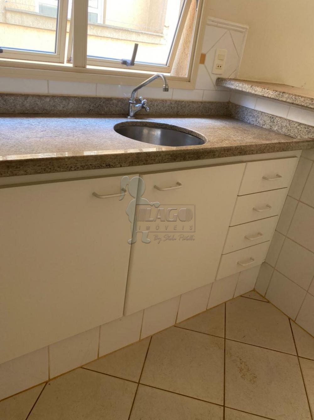 Alugar Apartamentos / Padrão em Ribeirão Preto R$ 950,00 - Foto 3