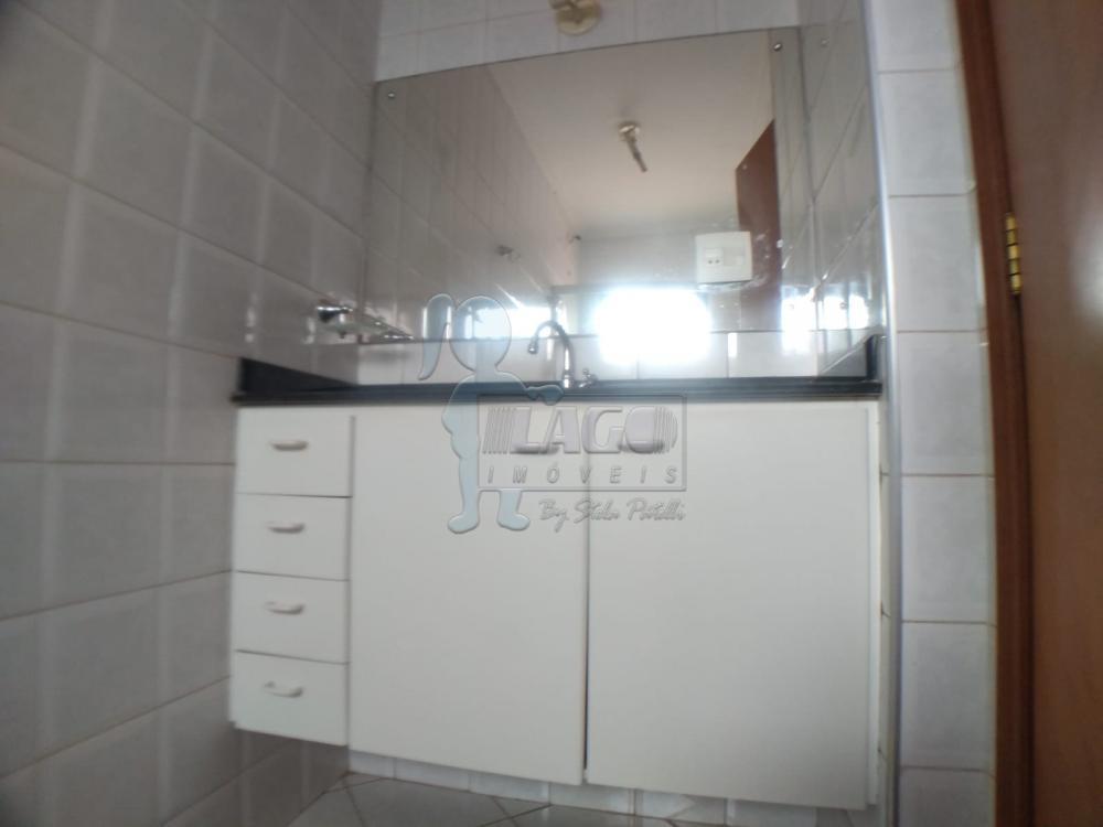 Alugar Apartamentos / Padrão em Ribeirão Preto R$ 1.200,00 - Foto 14