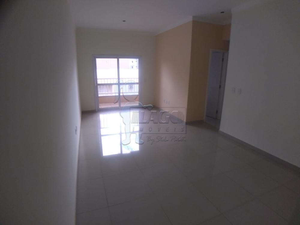 Alugar Apartamentos / Padrão em Ribeirão Preto R$ 1.700,00 - Foto 2