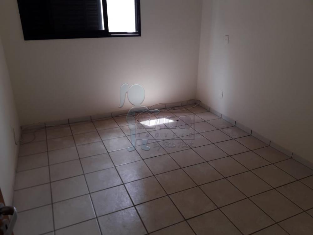 Alugar Apartamentos / Padrão em Ribeirão Preto R$ 800,00 - Foto 10