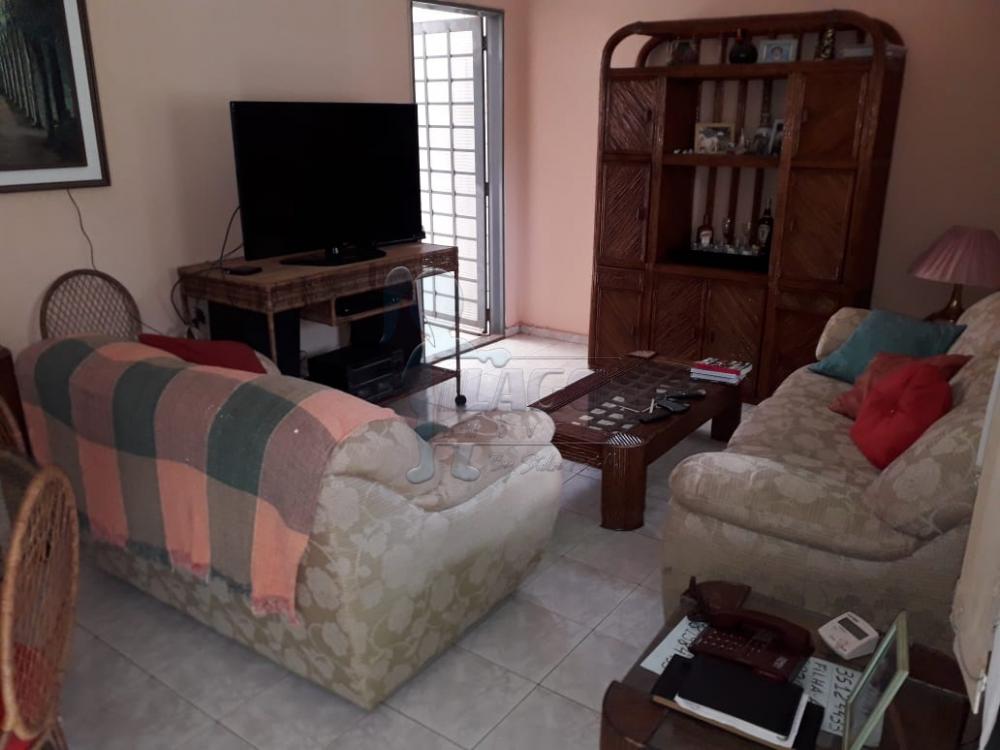 Comprar Casas / Padrão em Ribeirão Preto R$ 400.000,00 - Foto 3