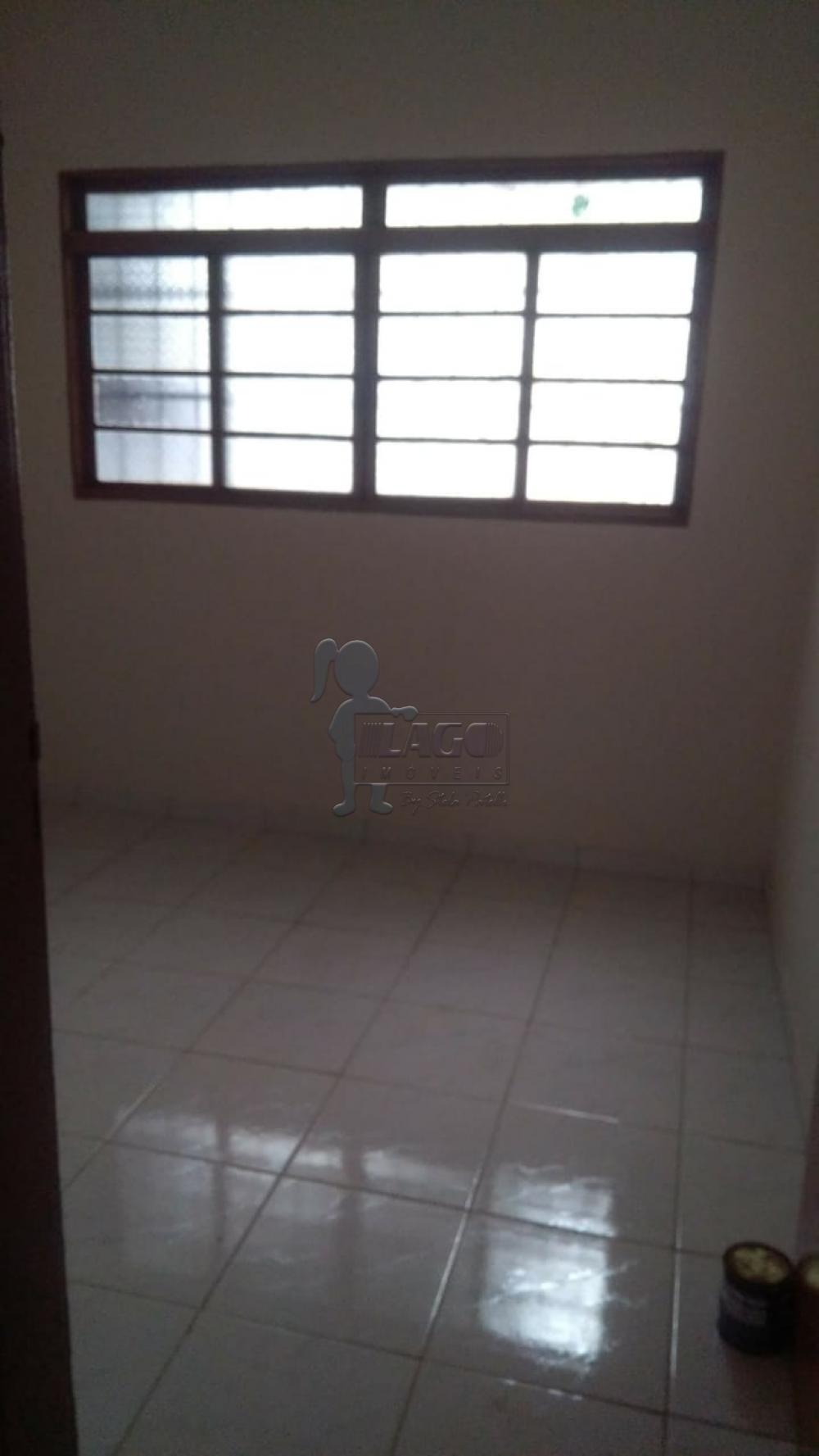 Alugar Casas / Padrão em Ribeirão Preto R$ 900,00 - Foto 7