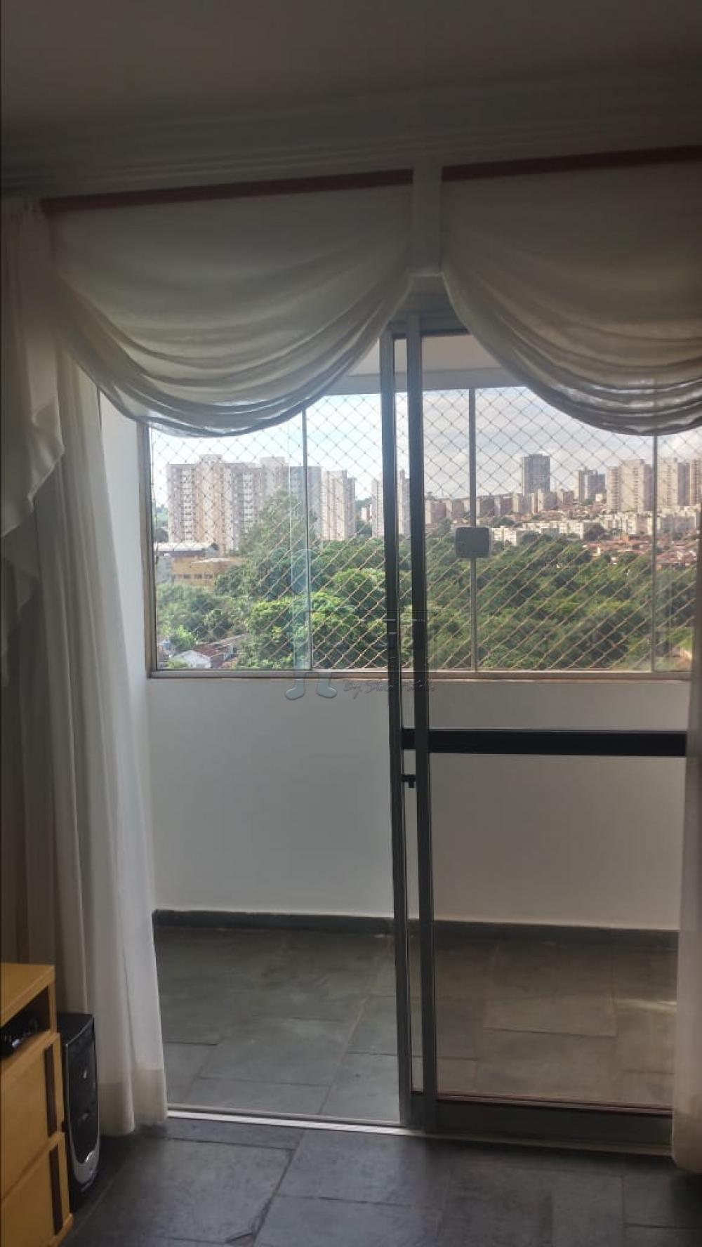 Alugar Apartamentos / Padrão em Ribeirão Preto R$ 1.300,00 - Foto 2