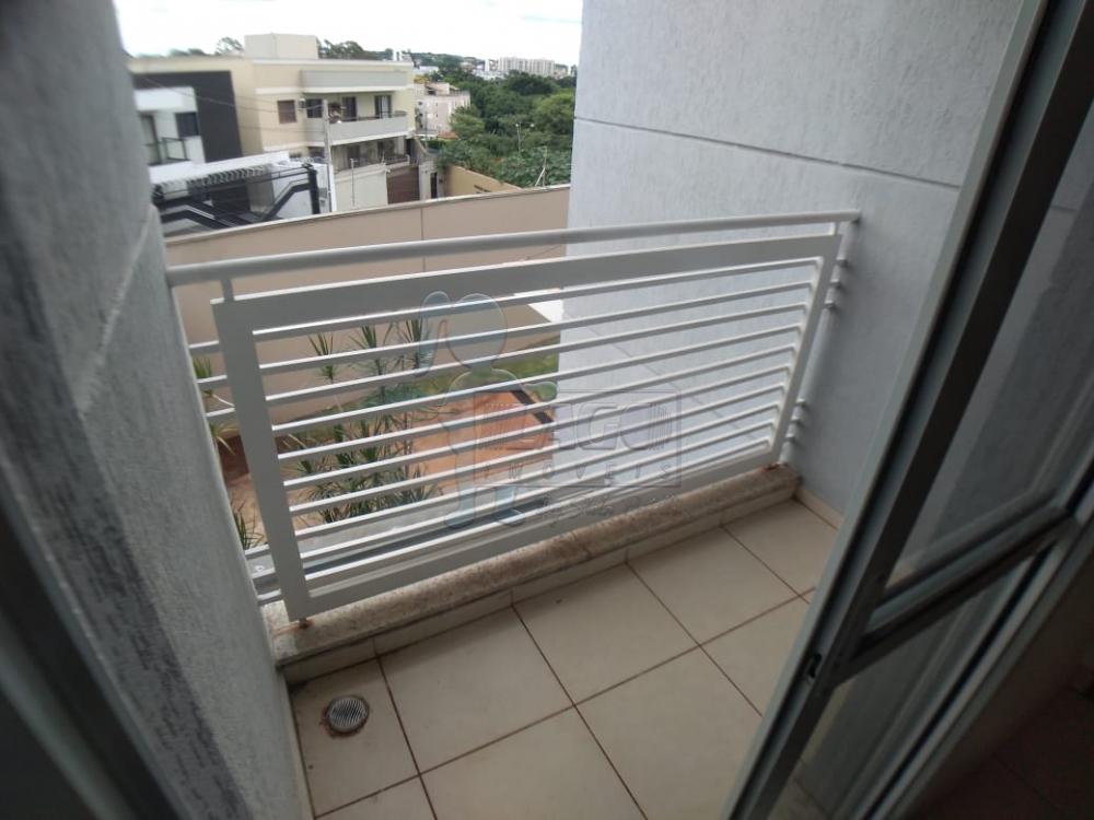 Alugar Apartamentos / Padrão em Ribeirão Preto R$ 900,00 - Foto 2