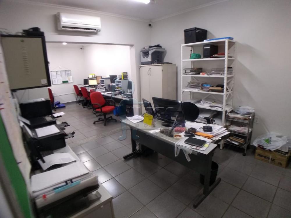 Alugar Comercial / Casa Comercial em Ribeirão Preto R$ 4.800,00 - Foto 13