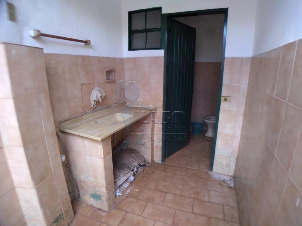 Alugar Casas / Padrão em Ribeirão Preto R$ 1.300,00 - Foto 9