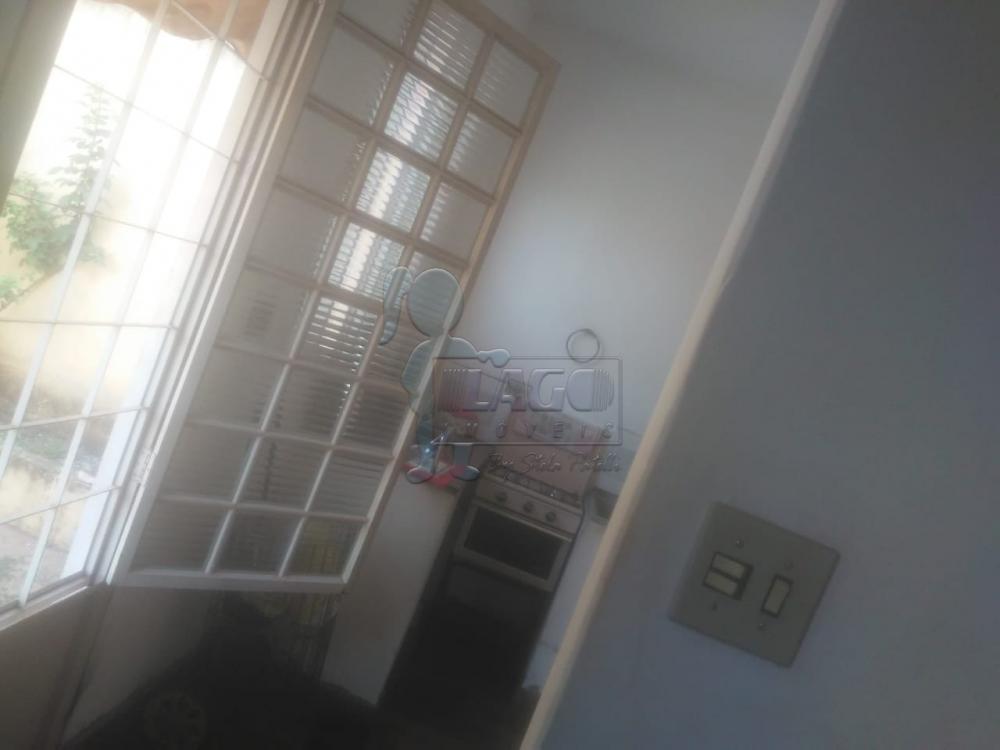 Comprar Casas / Padrão em Ribeirão Preto R$ 260.000,00 - Foto 4