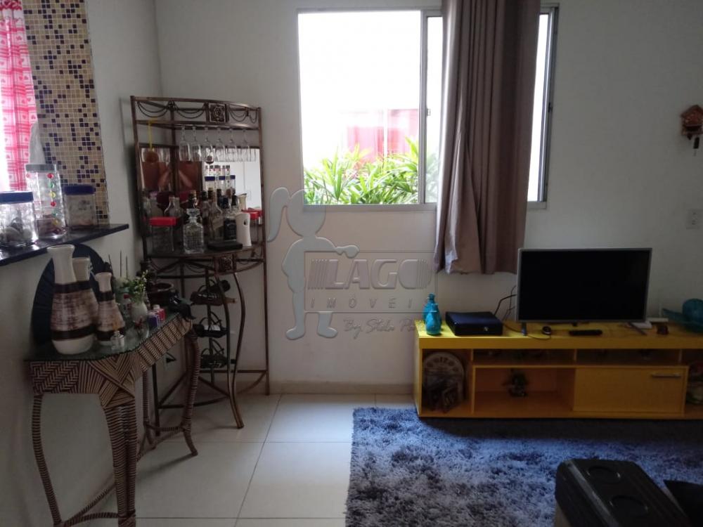 Comprar Apartamentos / Padrão em Ribeirão Preto R$ 160.000,00 - Foto 2