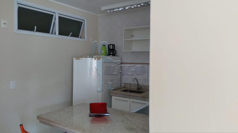 Alugar Apartamentos / Padrão em Ribeirão Preto R$ 1.100,00 - Foto 2