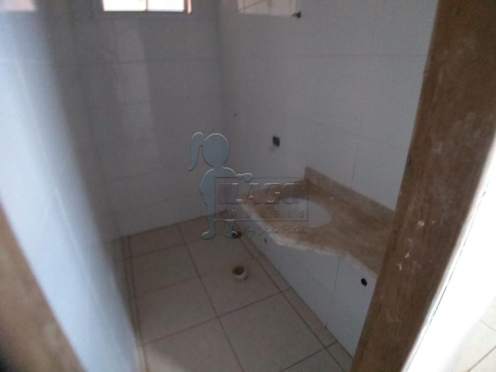 Alugar Apartamentos / Padrão em Ribeirão Preto R$ 1.350,00 - Foto 4