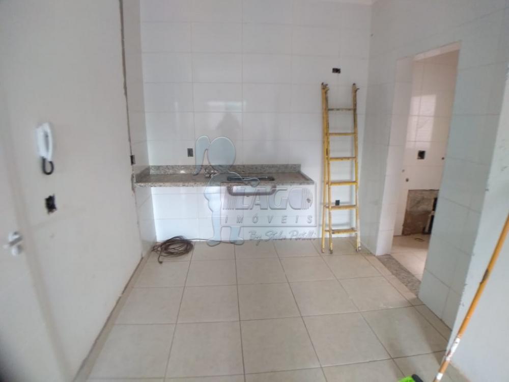 Alugar Apartamentos / Padrão em Ribeirão Preto R$ 1.450,00 - Foto 2