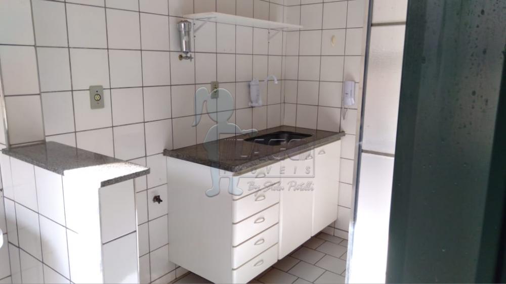 Alugar Apartamentos / Padrão em Ribeirão Preto R$ 900,00 - Foto 11