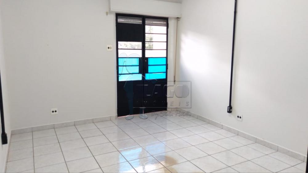 Alugar Apartamentos / Padrão em Ribeirão Preto R$ 1.200,00 - Foto 2