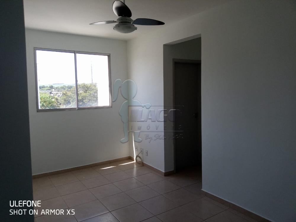 Alugar Apartamentos / Padrão em Ribeirão Preto R$ 850,00 - Foto 1