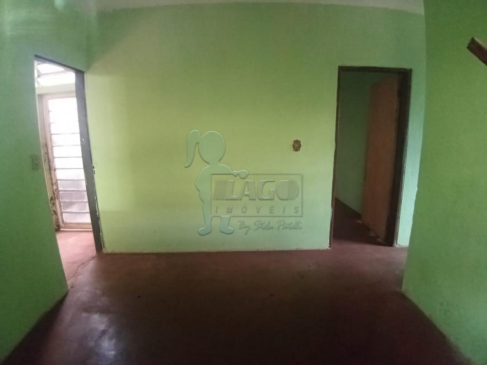 Comprar Casas / Padrão em Ribeirão Preto R$ 270.000,00 - Foto 4