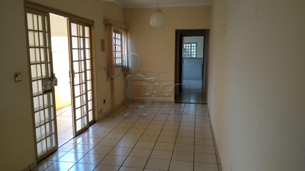 Comprar Casas / Padrão em Ribeirão Preto R$ 400.000,00 - Foto 4