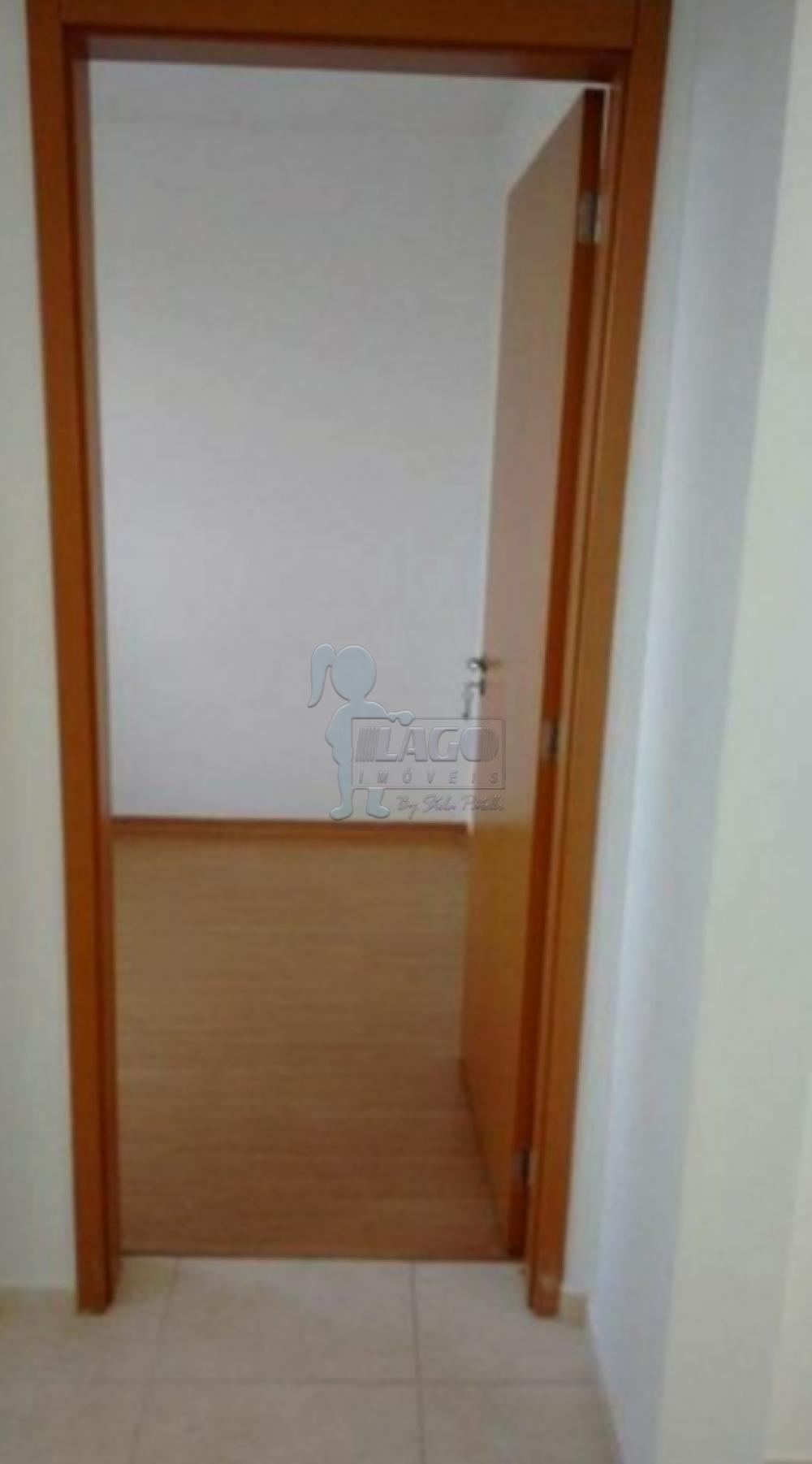 Comprar Apartamentos / Padrão em Ribeirão Preto R$ 205.000,00 - Foto 5