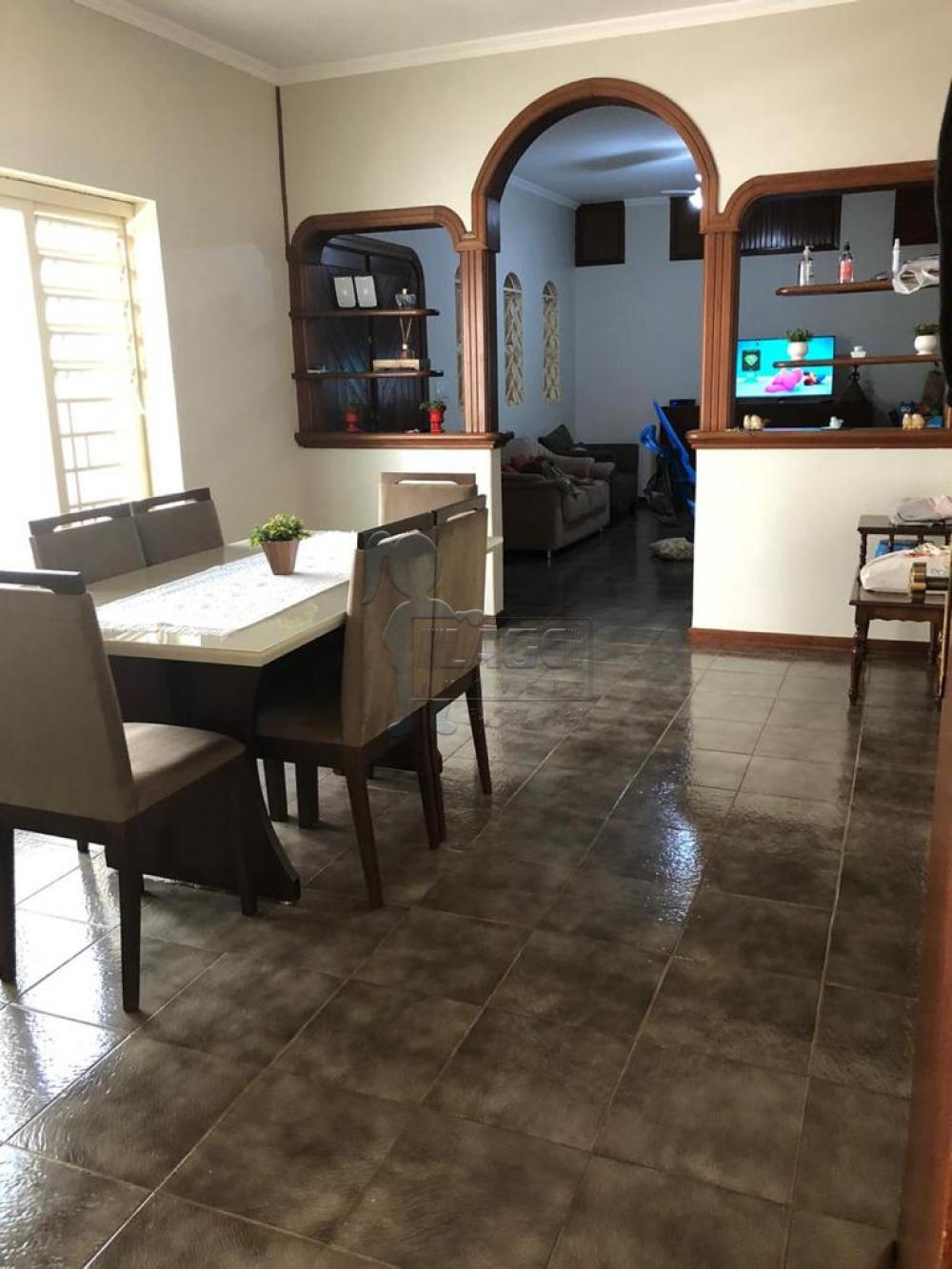 Comprar Casas / Padrão em Sertãozinho R$ 860.000,00 - Foto 5