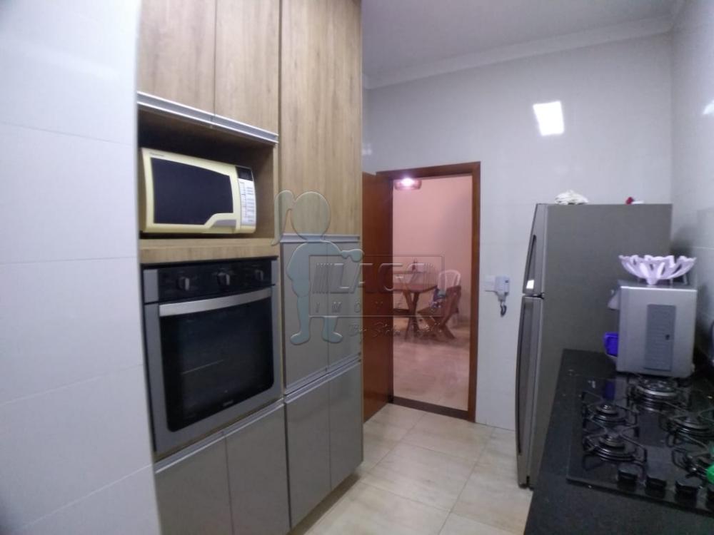 Alugar Casas / Padrão em Ribeirão Preto R$ 4.200,00 - Foto 16